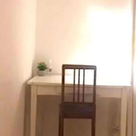 Apartment Logement Avec Terrasse A 450m Et Centreville *